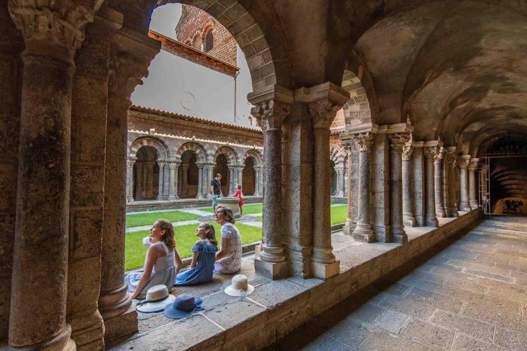 Maison Atypique - Centre Historique - Puy En Velay Le Puy-en-Velay Екстер'єр фото