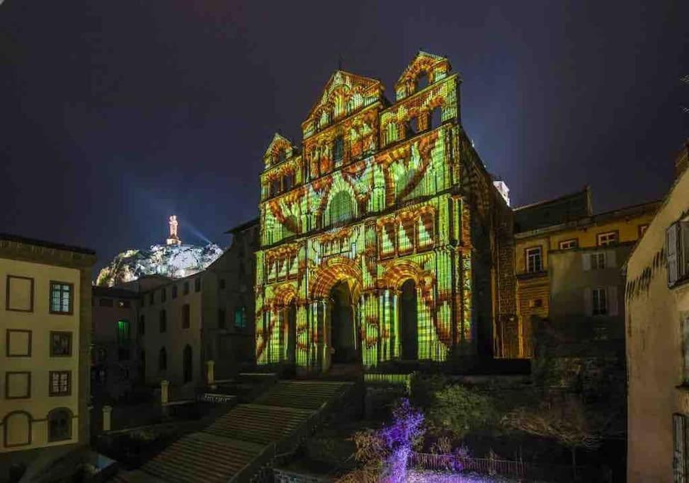 Maison Atypique - Centre Historique - Puy En Velay Le Puy-en-Velay Екстер'єр фото